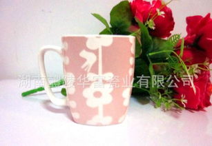 热卖简约日用陶瓷餐具 杯碗勺系列，品质生活的优雅之选